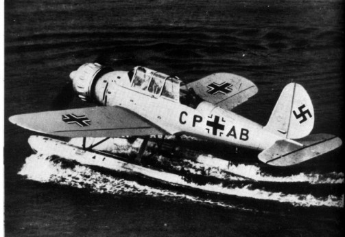 ar196v2-2 bearbeitet.jpg (113167 Byte)