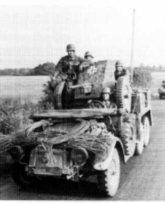 KFZ69+3,7cmPak36.jpg (30188 Byte)