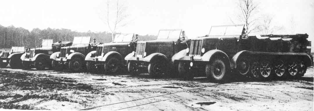 Zugkraftwagen.jpg (36654 Byte)