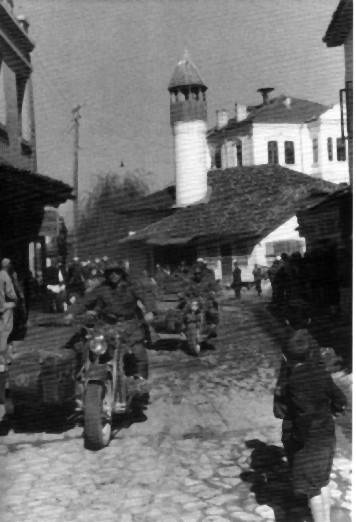 7SSGebD-5.jpg (47886 Byte)